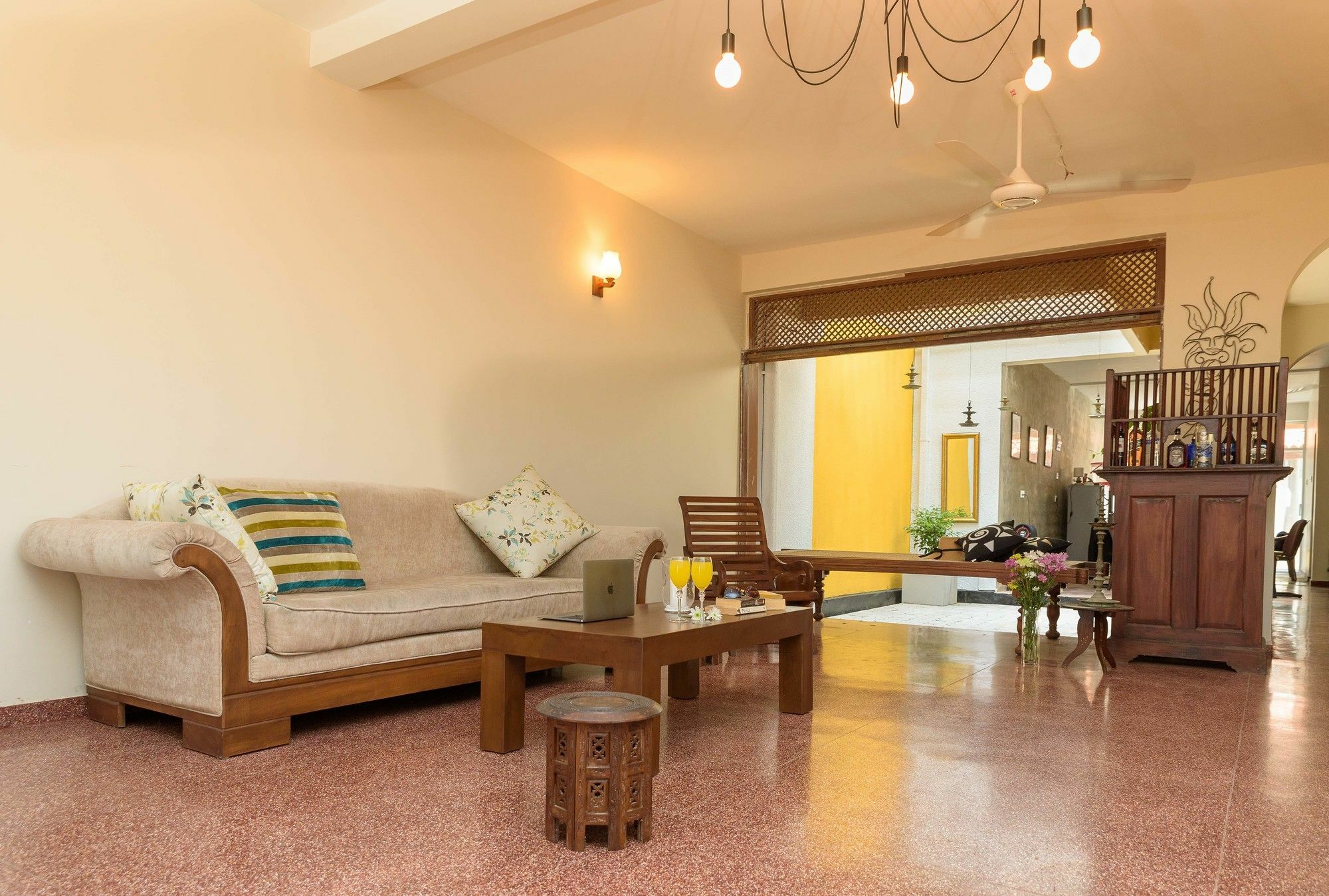 The Lavinia House Hotel Dehiwala-Mount Lavinia Екстериор снимка